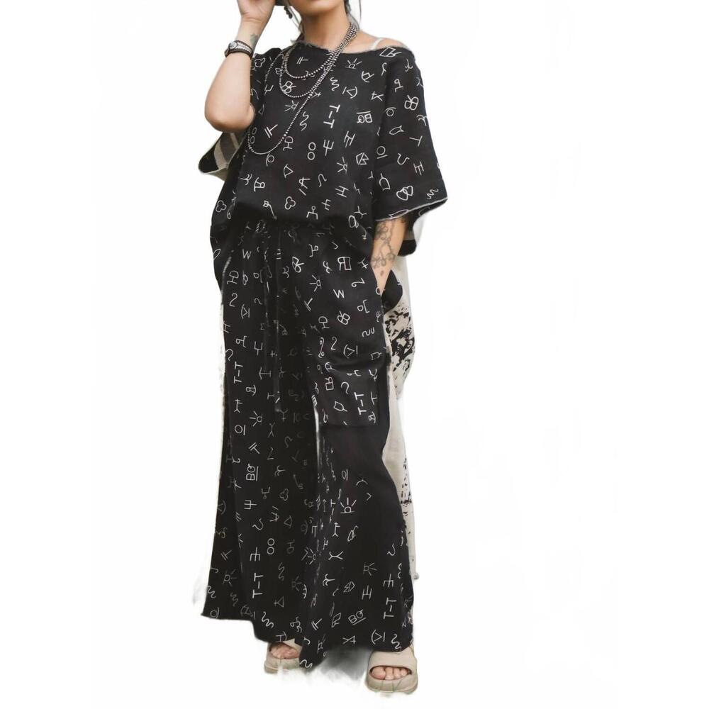 NEW I LOVE LINEN tonal star wide leg pants in black